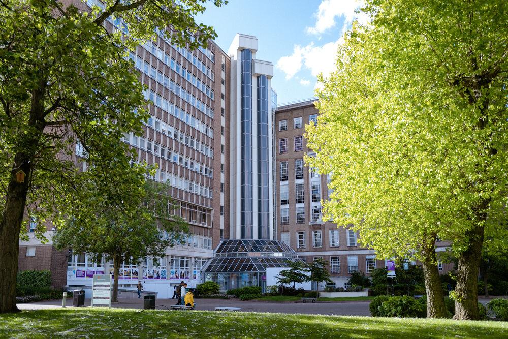 Aston University 阿斯頓大學