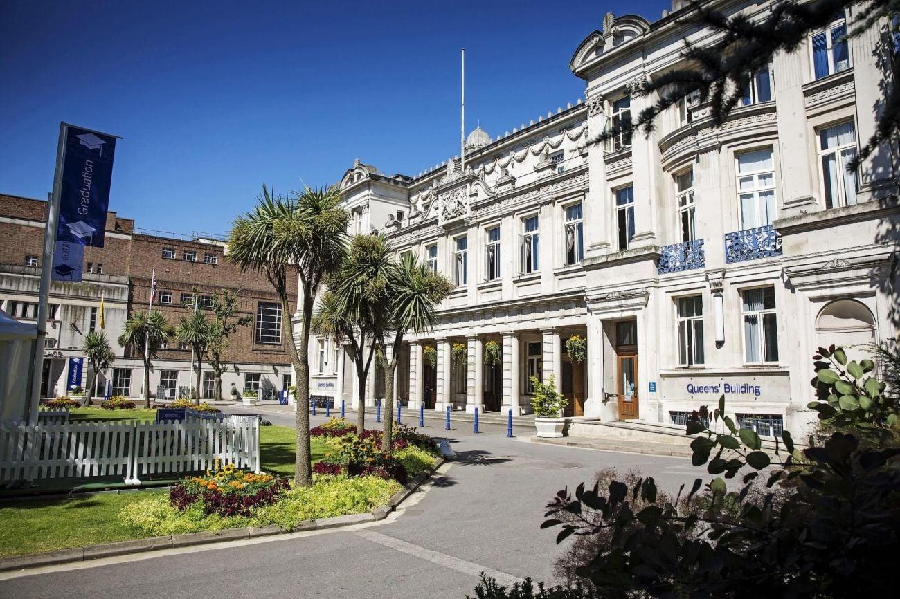 Queen Mary University of London 倫敦瑪麗皇后大學